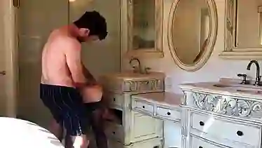 MILF stuck in the bathroom