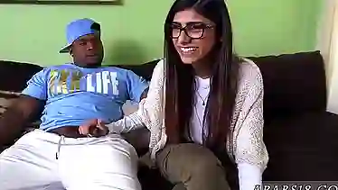 Bubble butt teen hd Mia Khalifa Tries A Big Black Dick