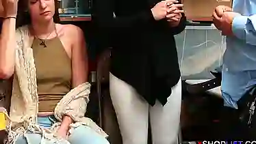 Teen thief and her angry mom got banged