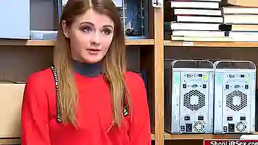 Teen shoplifter gets her pussy fucked by LP officer