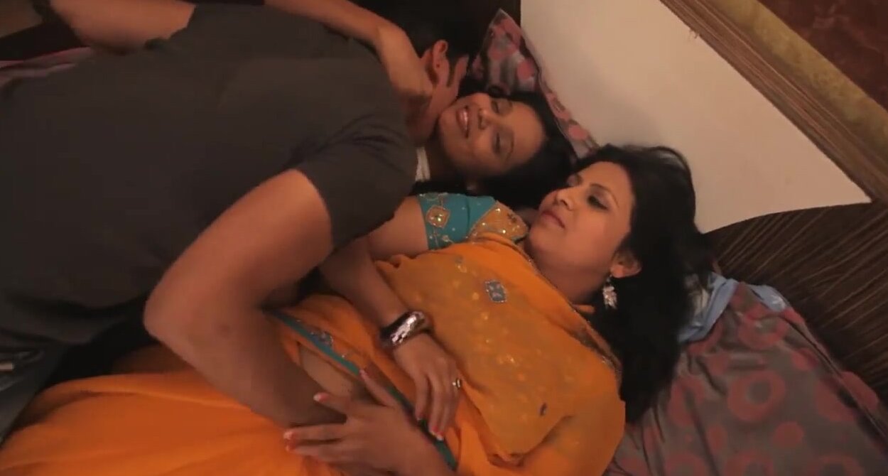 NAVEL - Husband Relation with Wife and Sister _ HINDI HOT SHORT FILM photo