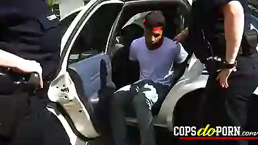 Black prisoner fucks white police raw