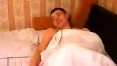 My sister watch tv and im horny - EPORNER