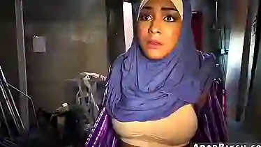 Outdoor muslim Afterwards we determined to bounty her Elmo The Goat - EPORNER