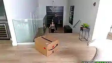 Jasmine Grey gets her pussy eaten while in mid air