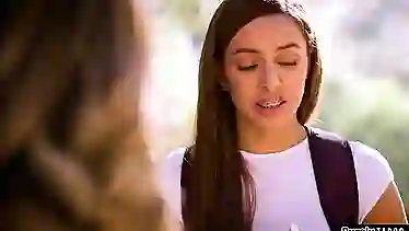 Teen revenge fucking her best friends bf