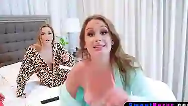 Teen stepsis and her BFFs shared deviant stepbros cock - EPORNER