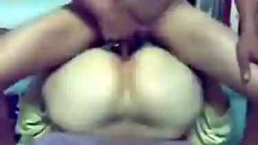 Arab Couple Fuck at Home on Cam-video