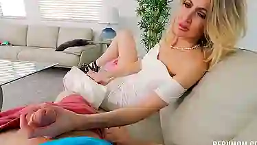 Its Not Easy To Please My Hot Rich Stepmom