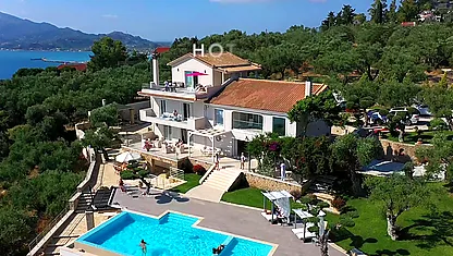 Angelina gets the release she needs from Alberto Blanco's erotic massage