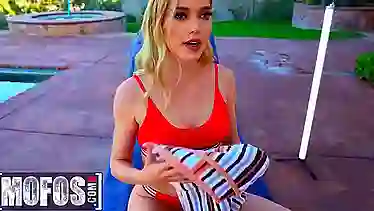 Anny Aurora gets naughty with Charles Dera in the pool & begs for more