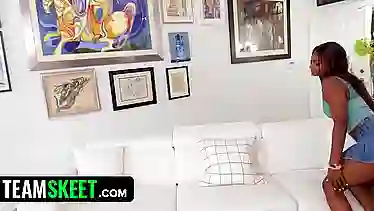 Rhae Woods seduces her boss into a hot fuck session