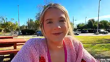 Becky Summer gets naughty in a hot bikini
