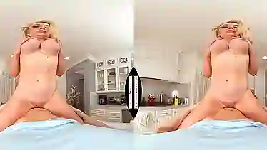 Experience the ultimate pleasure with S4die in VR!