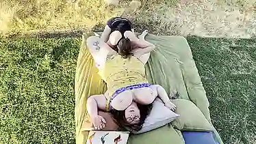 Watch Alex Wilde's hot pussy get hungry for some Sunset Pussy Snack